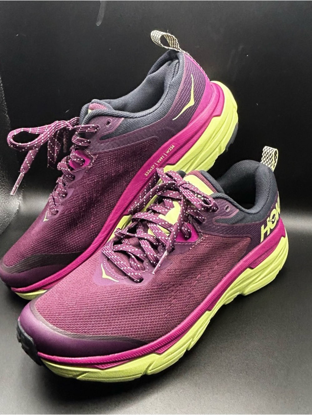 Hoka One Challenger ATR 6 Womens 8.5B Purple Athletic Running Shoes Sneakers.New